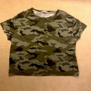 Zara trafaluc camo tee